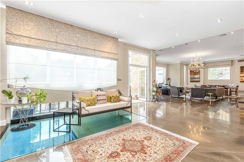 Castelnau, London, SW13