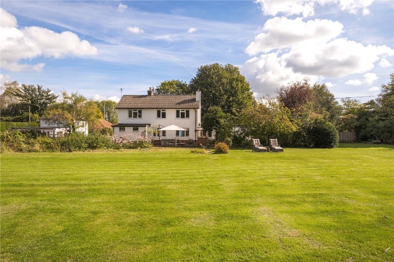 The Street, Bishop&#39;s Cannings, Devizes, SN10