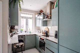 Broadlands Avenue, London, SW16