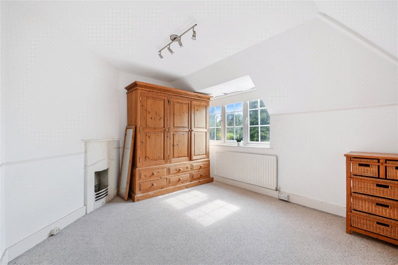 North Looe, Reigate Road, Epsom, Surrey, KT17
