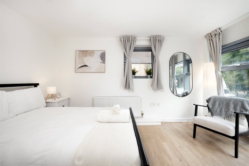 Benwell Road, London, N7