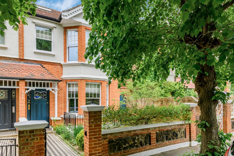 Melville Road, Barnes, London, SW13
