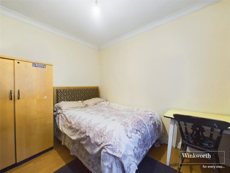 Ridge Close, Hendon, London, NW4