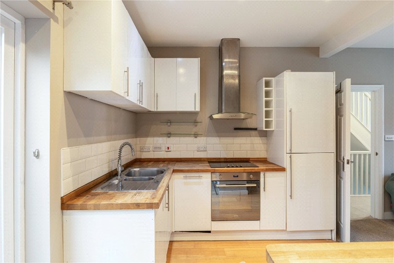 Stanley Grove, London, SW8