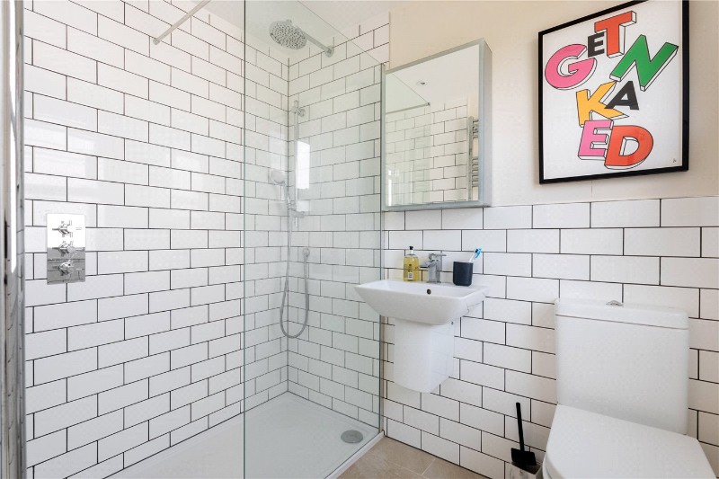 Broadwater Road, London, SW17