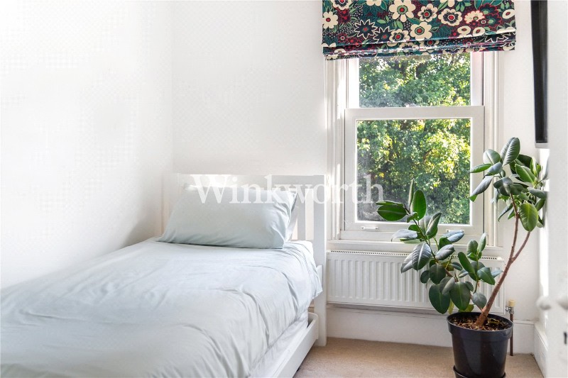 Maurice Avenue, London, N22