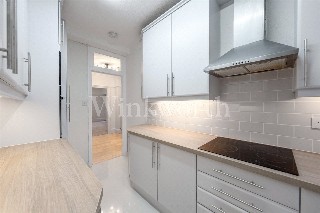 Holmdale Gardens, London, NW4