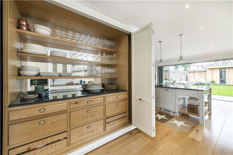 Lonsdale Road, Barnes, London, SW13