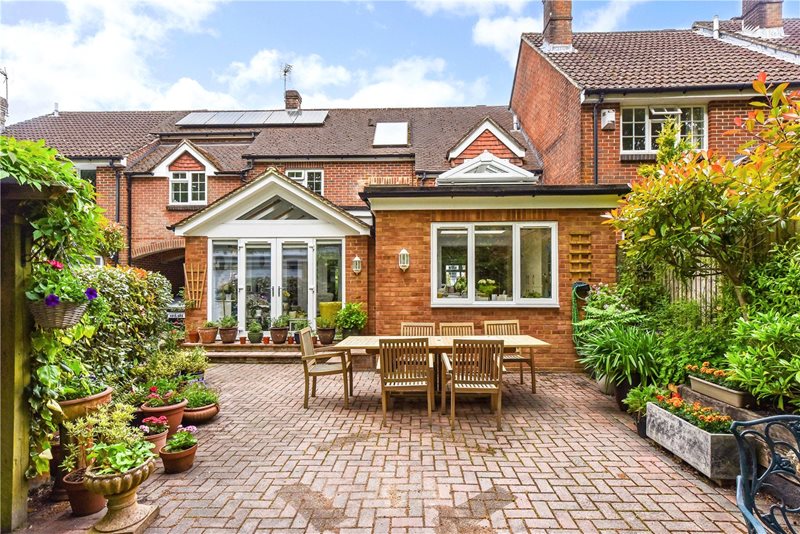 Grenehurst Way, Petersfield, Hampshire, Gu31