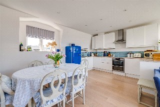 Dancer Road, London, SW6