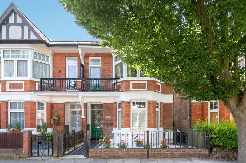 Whitehall Gardens, London, W3
