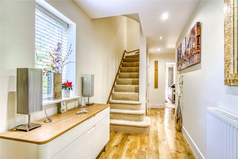 Delhi Close, Lower Parkstone, Poole, BH14