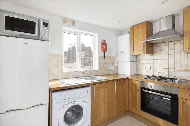 Elm Park, London, SW2