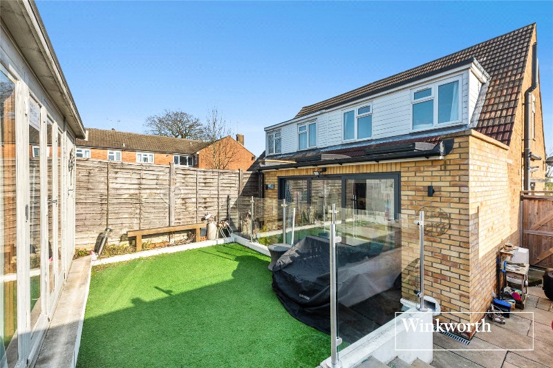 Quinta Drive, Barnet, EN5