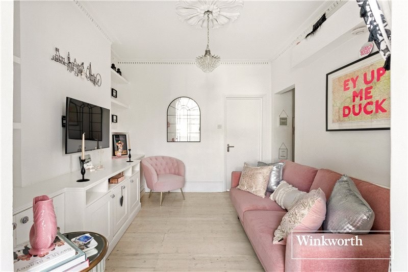 Clapham Road, London, SW9