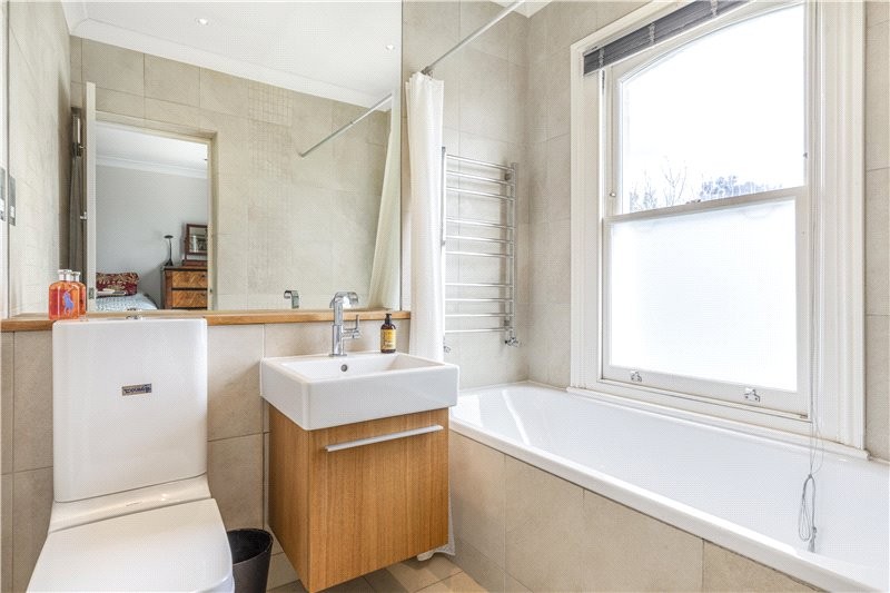 Castelnau, Barnes, London, SW13