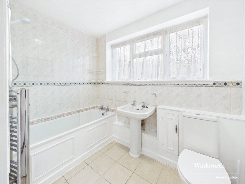 Salmon Street, Kingsbury, NW9