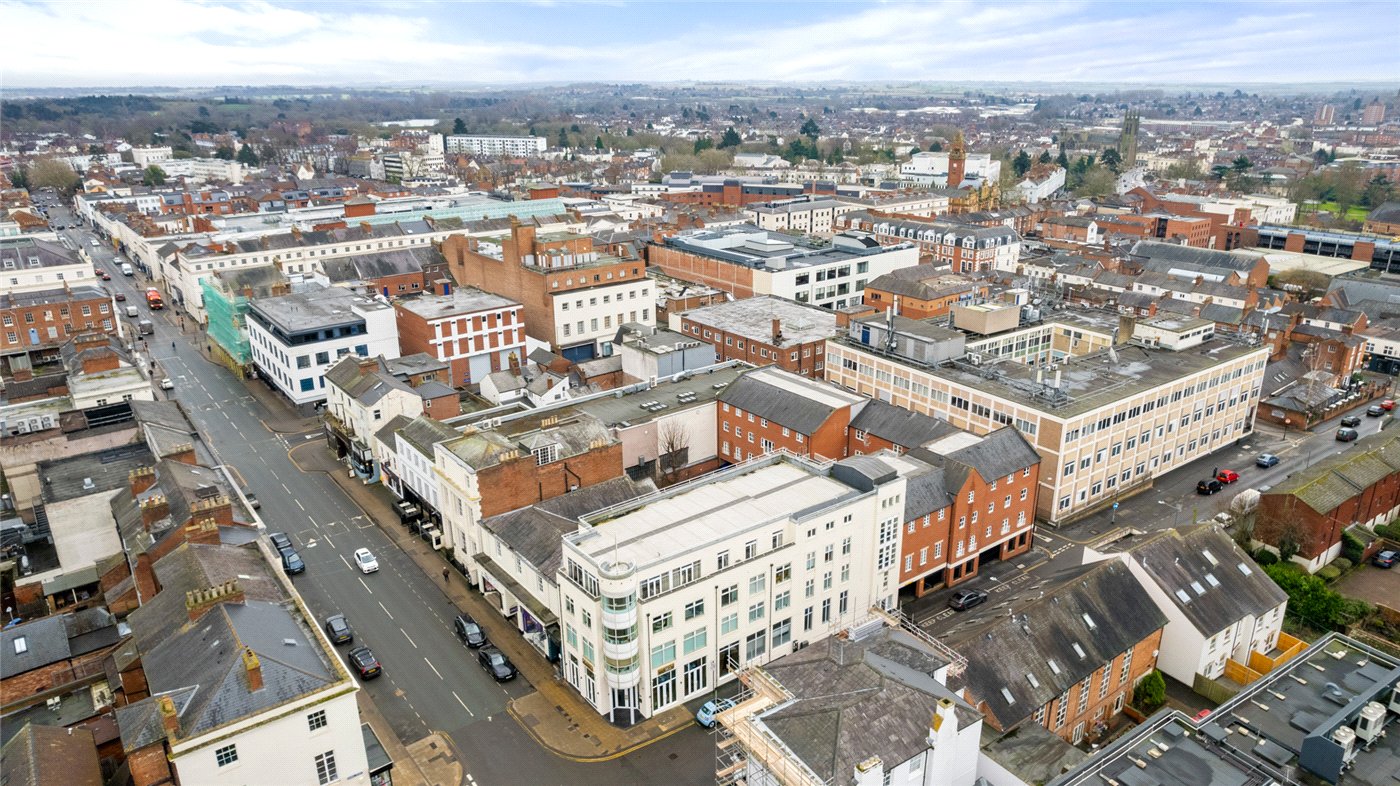 V High Drone To Town