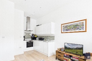 Ashlake Road, London, SW16