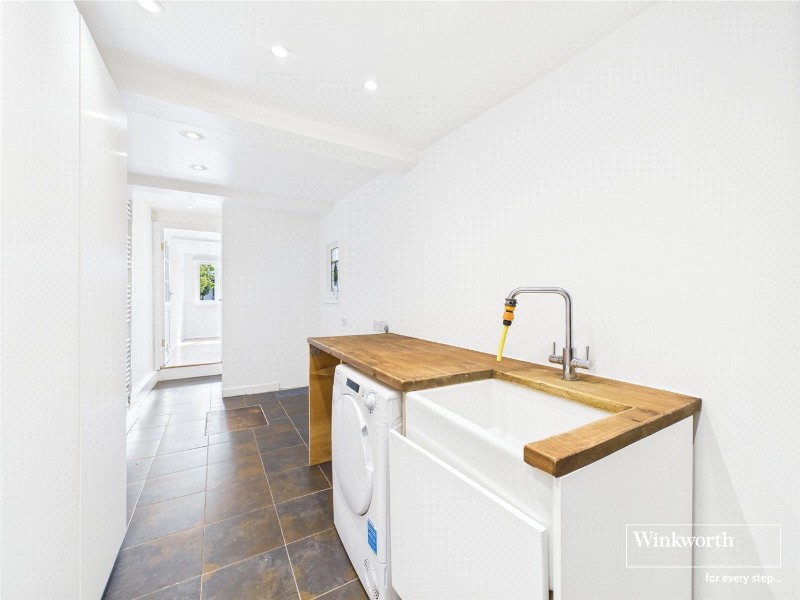 Great North Way, Hendon, London, NW4