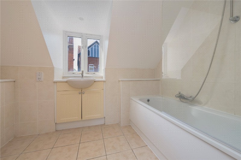 Kirbys Lane, Canterbury, Kent, CT2