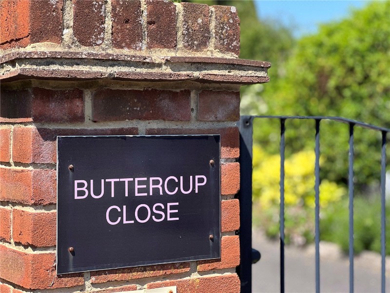 Buttercup Close, Salisbury, Wiltshire, SP2