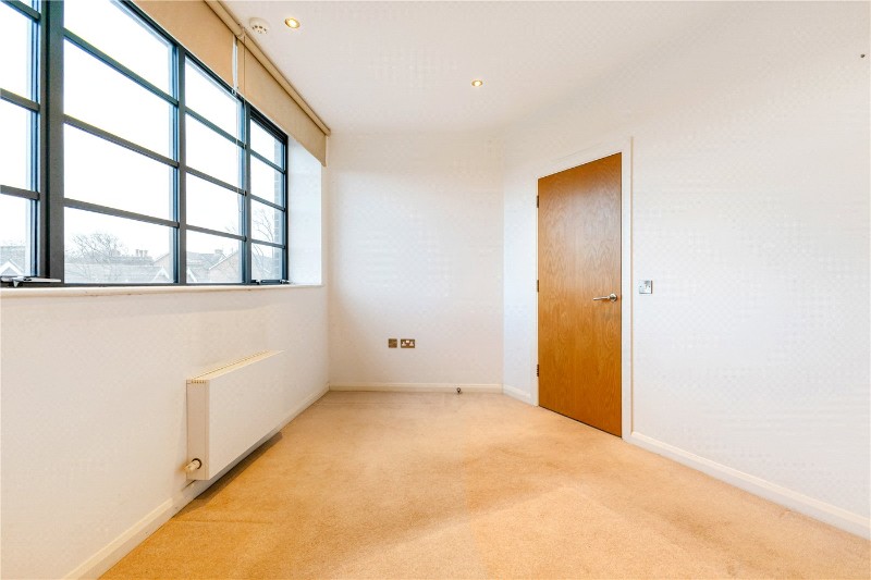 Leigham Court Road, London, SW16