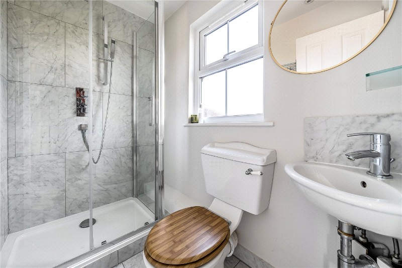 St. Georges Road, Farnham, Surrey, GU9