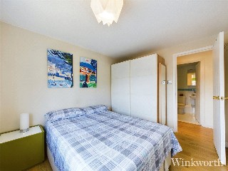 Cromwell Close, London, W3