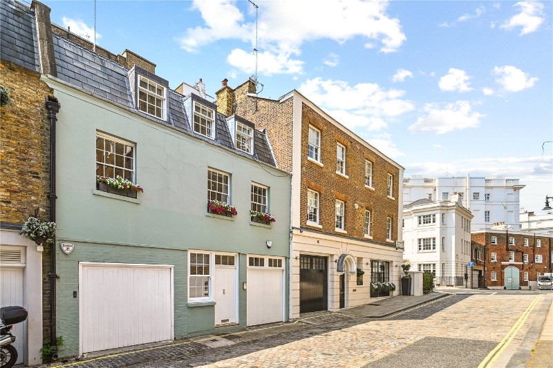 Wilton Mews, Belgravia, London, SW1X