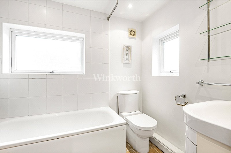 Blandford Avenue, Beckenham, BR3