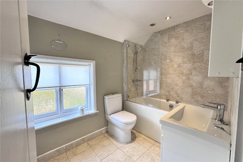 Wycombe End, Beaconsfield, HP9