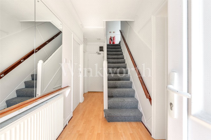 Pennine Drive, London, NW2