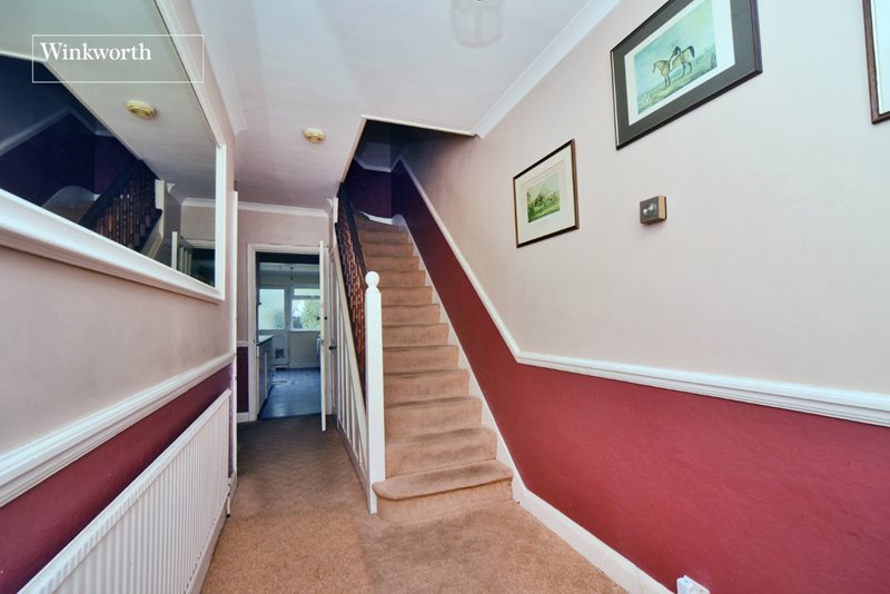 Fairford Gardens, Worcester Park, Surrey, KT4