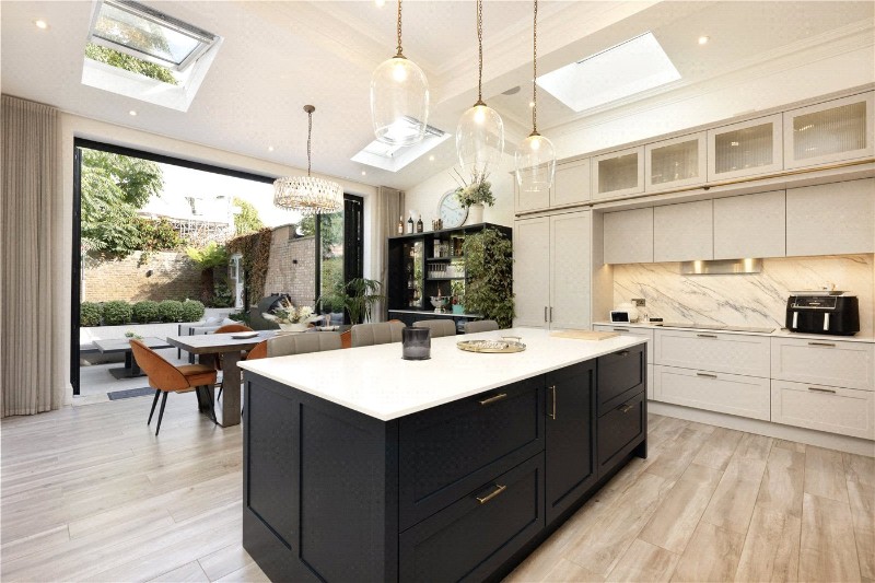 Carmalt Gardens, London, SW15