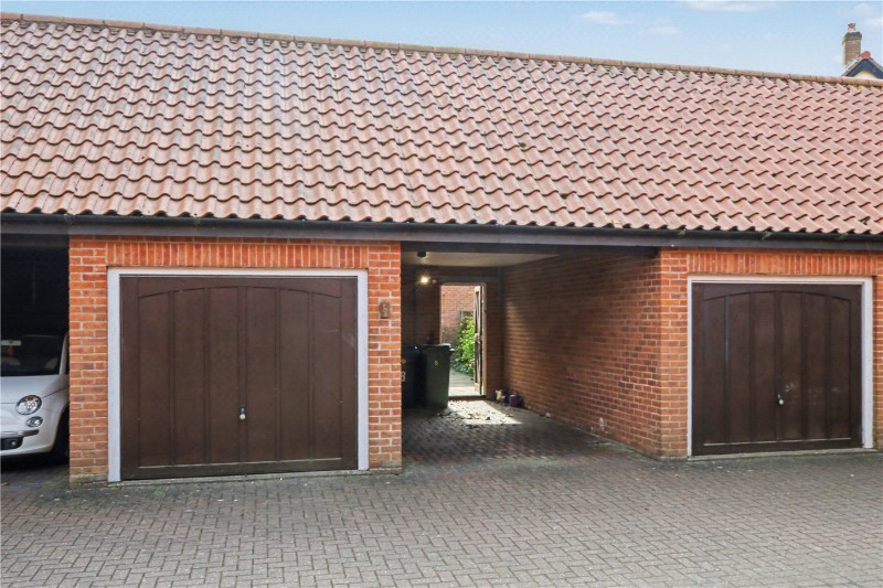 Devlin Drive, Poringland, Norwich, Norfolk, NR14