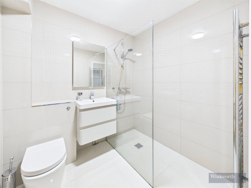 Lovelace Gardens, Surbiton, KT6
