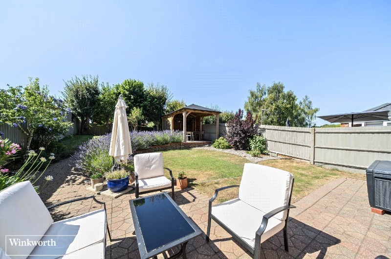 Schroeder Close, Basingstoke, Hampshire, RG21