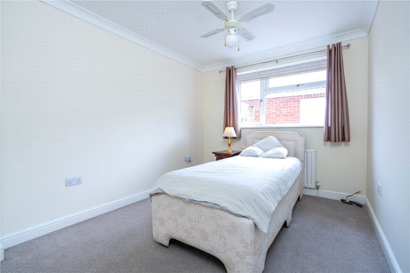 St. Annes Close, Sleaford, Lincolnshire, NG34