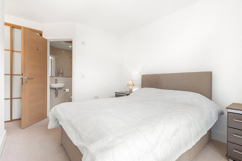 Arbor House, Narrowboat Avenue, Brentford, TW8