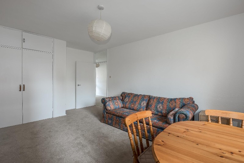 Alderney Street, London, SW1V