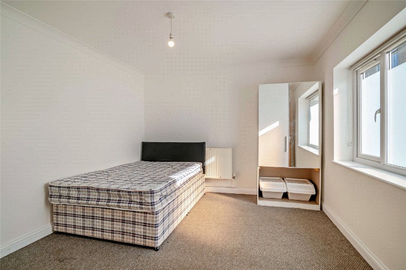 Rowlandson Gardens, Lockleaze, Bristol, BS7