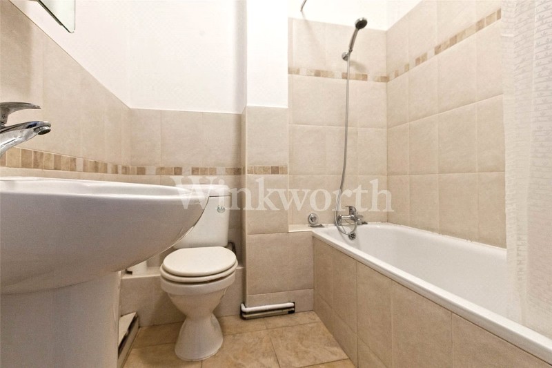 Southwood Avenue, Highgate, London, N6