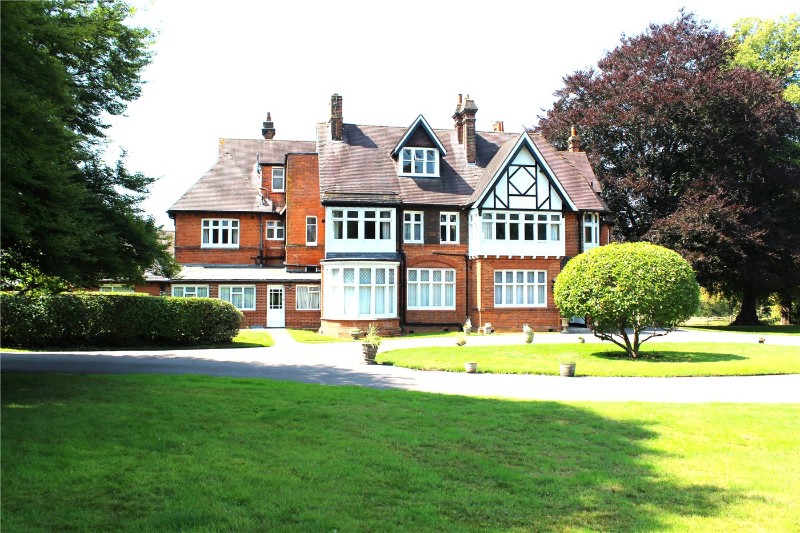 Hazelwood Lane, Chipstead, Coulsdon, Surrey, CR5