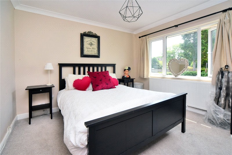 Richland Avenue, Coulsdon, CR5