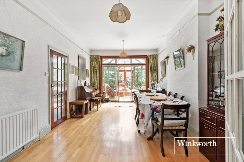 East End Road, Finchley, London, United Kingdom, N3