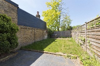 Elmgrove Road, Weybridge, Surrey, KT13