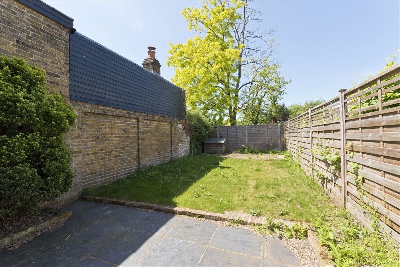 Elmgrove Road, Weybridge, Surrey, KT13