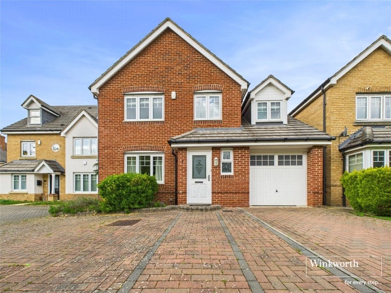 Pascal Crescent, Shinfield, Reading, RG2