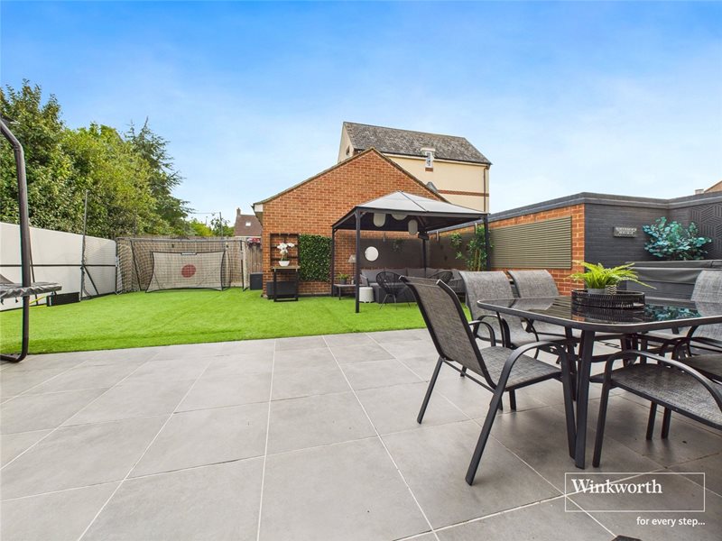 Gloucester Avenue, Shinfield, Reading, RG2